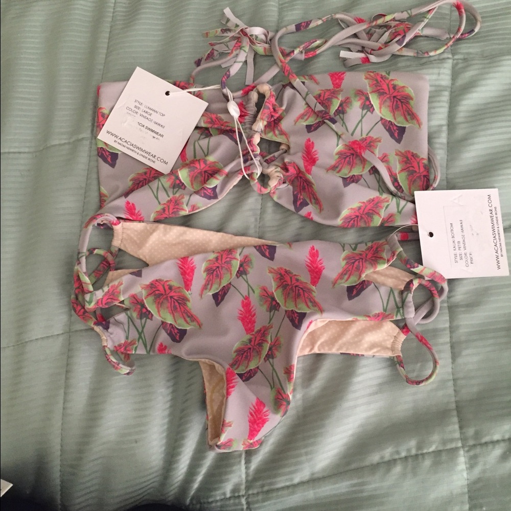 **sale** Vintage hawaii set